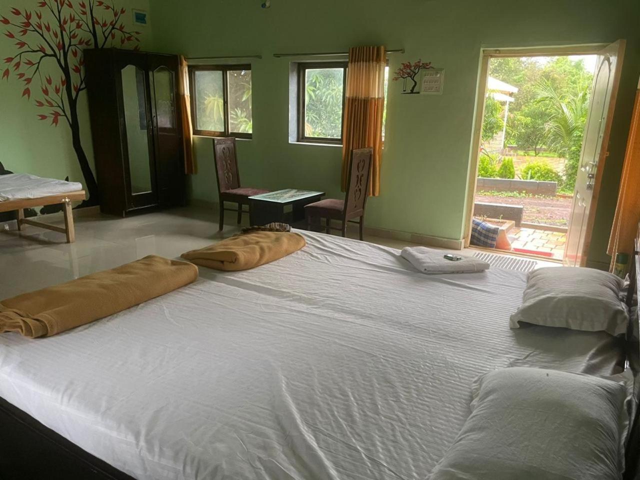 Sahaydri Hill View Agro Tourism - Farm Resort Ghātghar Exterior foto